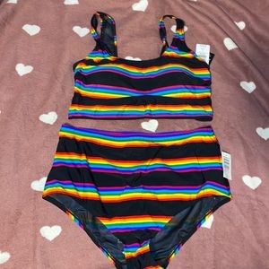 Torrid swim suit top and bottom NWT Size 1
